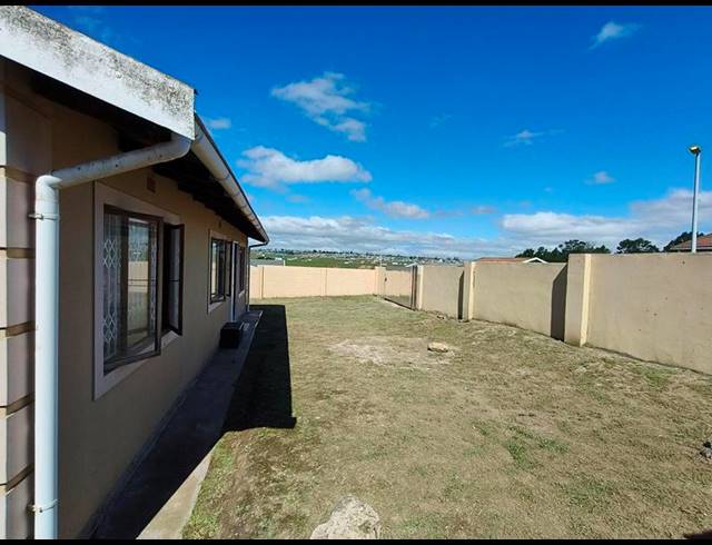 3 BEDROOM HOUSE FOR SALE IN NCAMBEDLANA